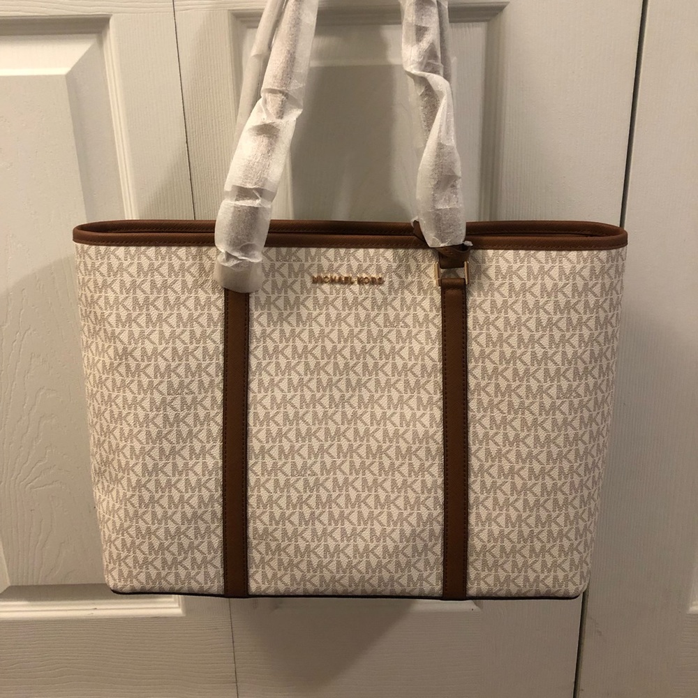 Michael Kors Sady Carryall